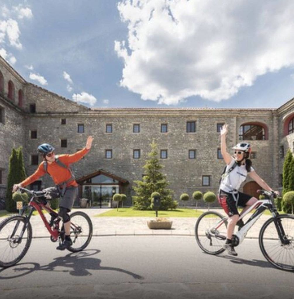 Hotel para ciclistas en el Pirineo aragonés - Barceló Monasterio de Boltaña